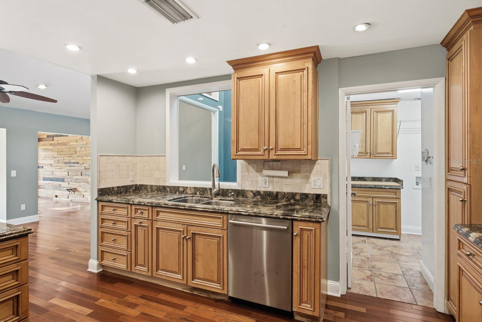 CARROLLWOOD SOUTH - Residential