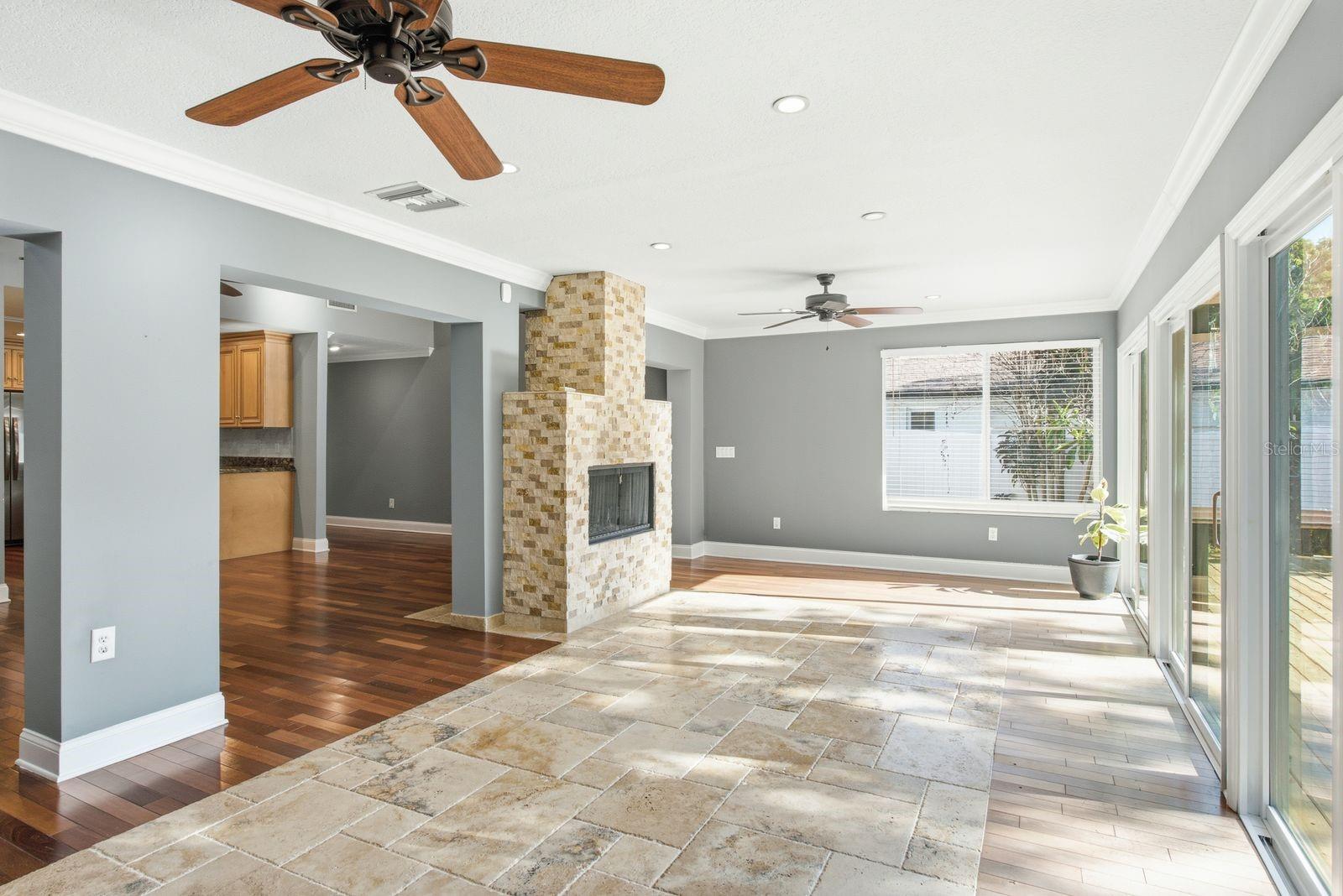 CARROLLWOOD SOUTH - Residential