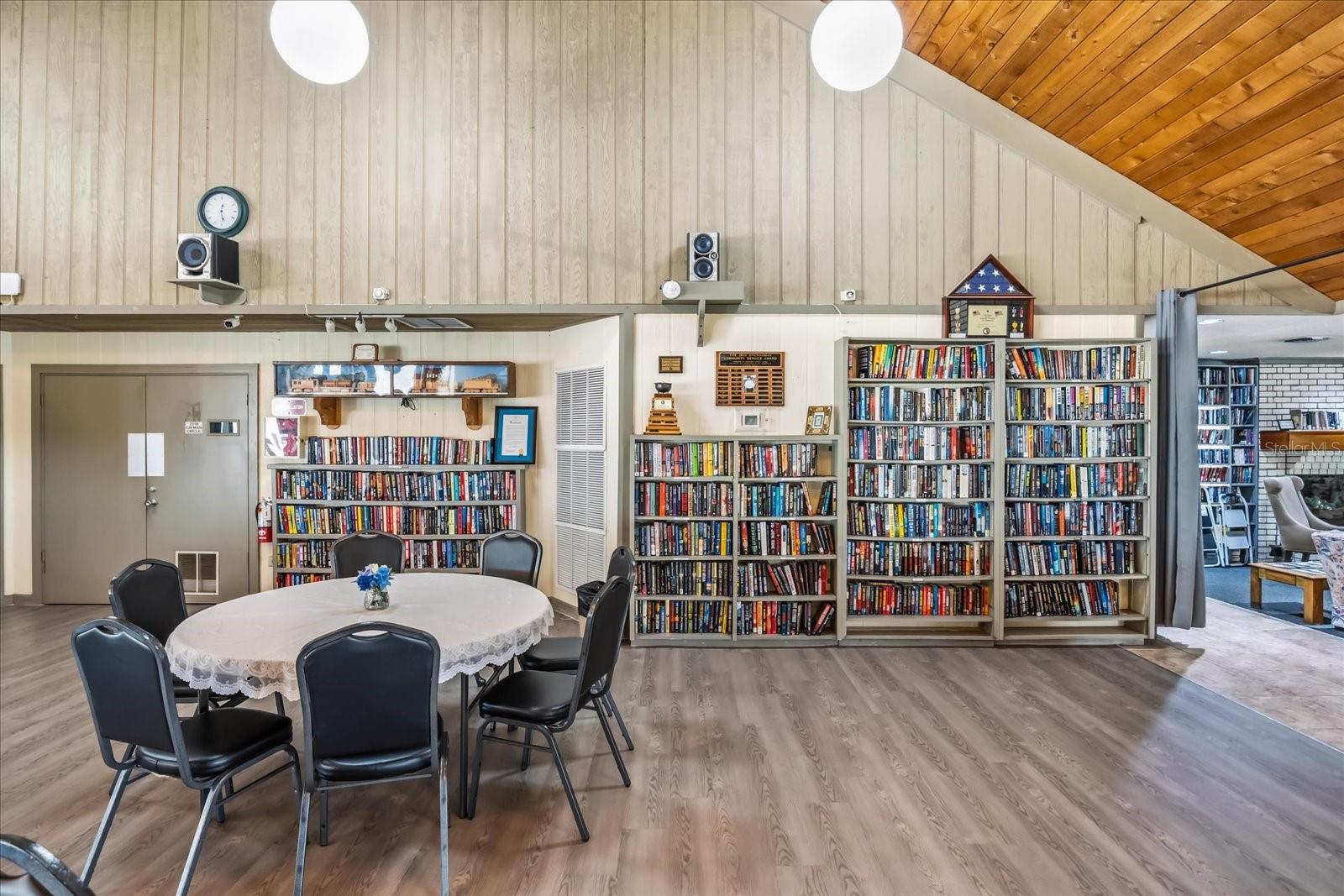 OAK GROVE VILLAGE CONDO - Residential