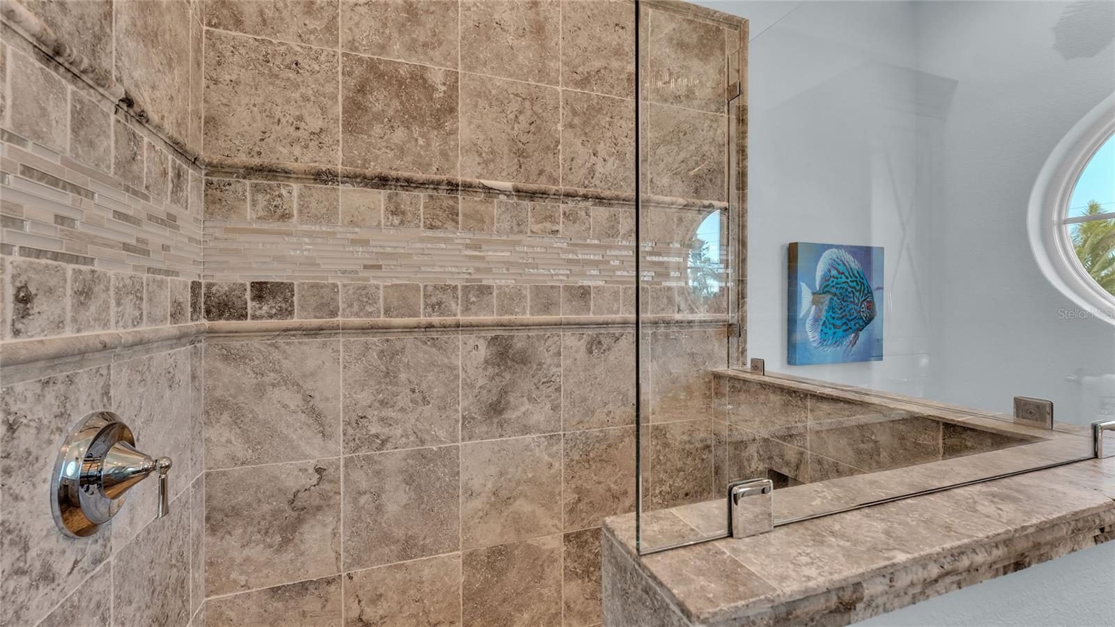 KEY ROYALE 8TH ADD - Residential