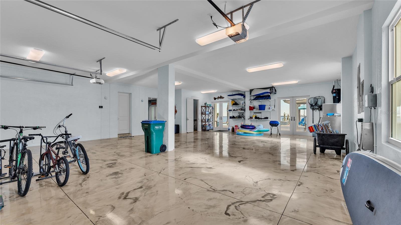 KEY ROYALE 8TH ADD - Residential