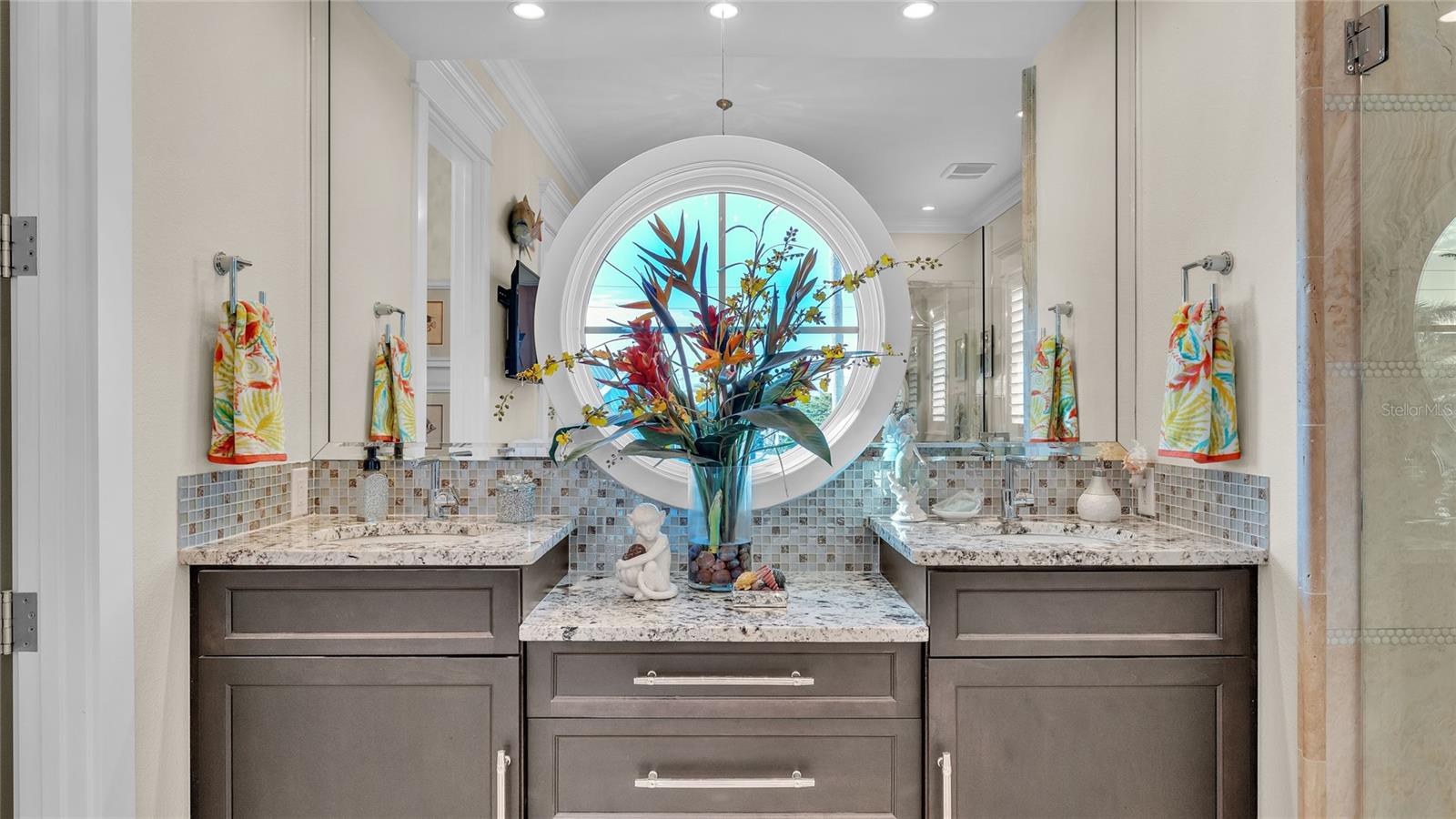 KEY ROYALE 8TH ADD - Residential