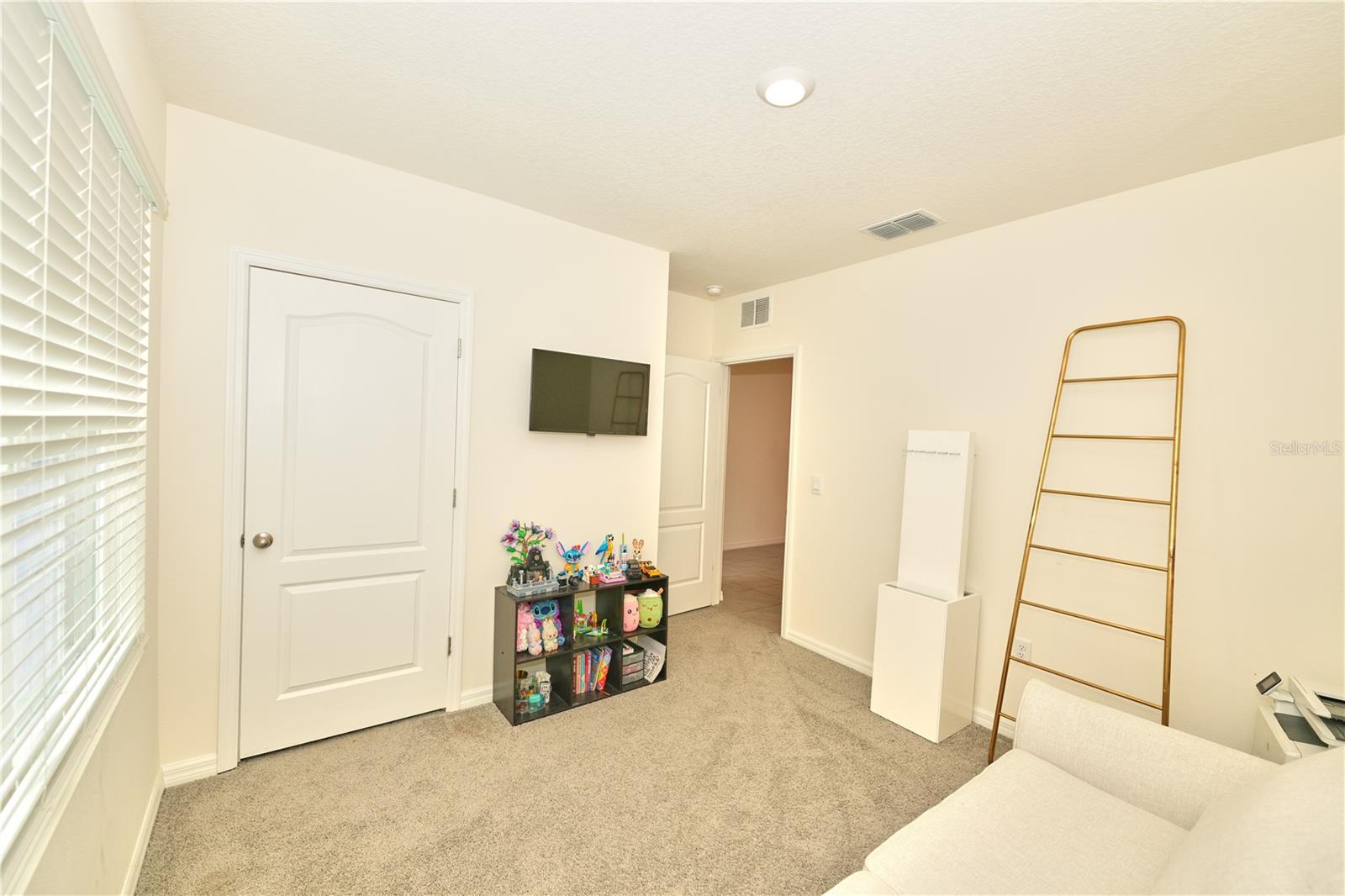 WESTRIDGE PK PH 2 - Residential