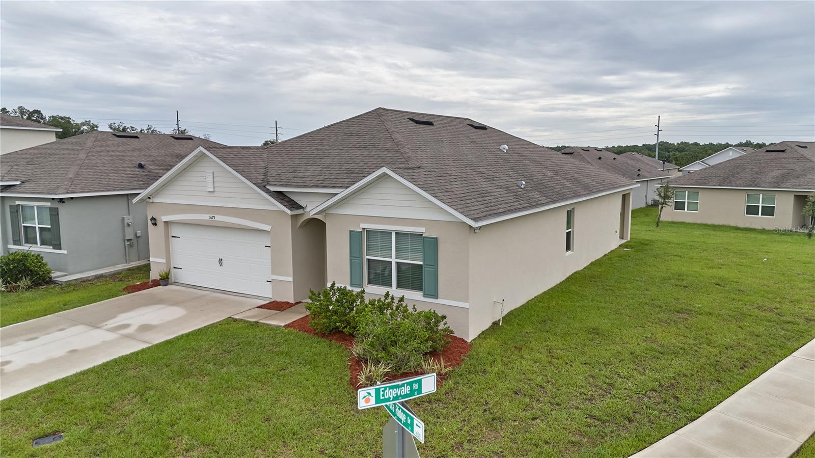 WESTRIDGE PK PH 2 - Residential