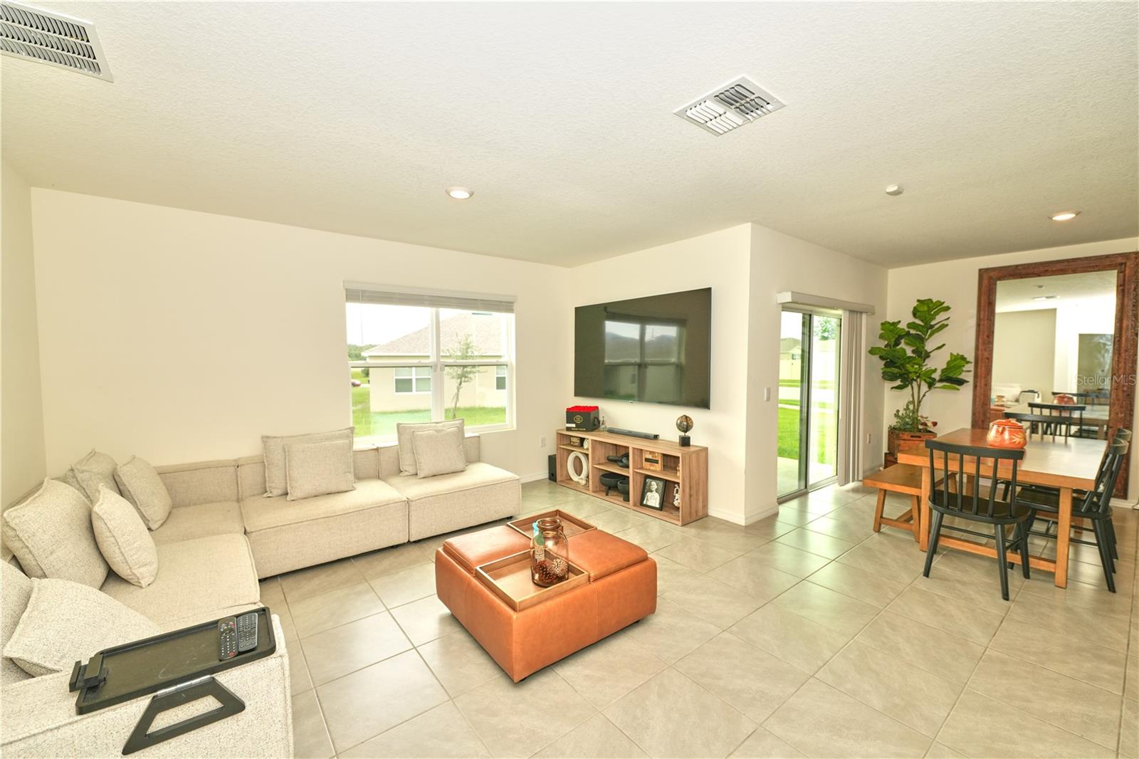 WESTRIDGE PK PH 2 - Residential