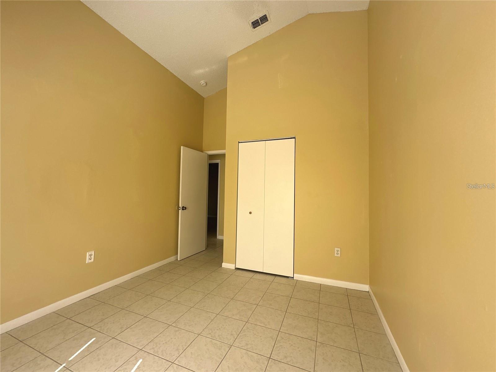MAGNOLIA LAKES - Residential Lease