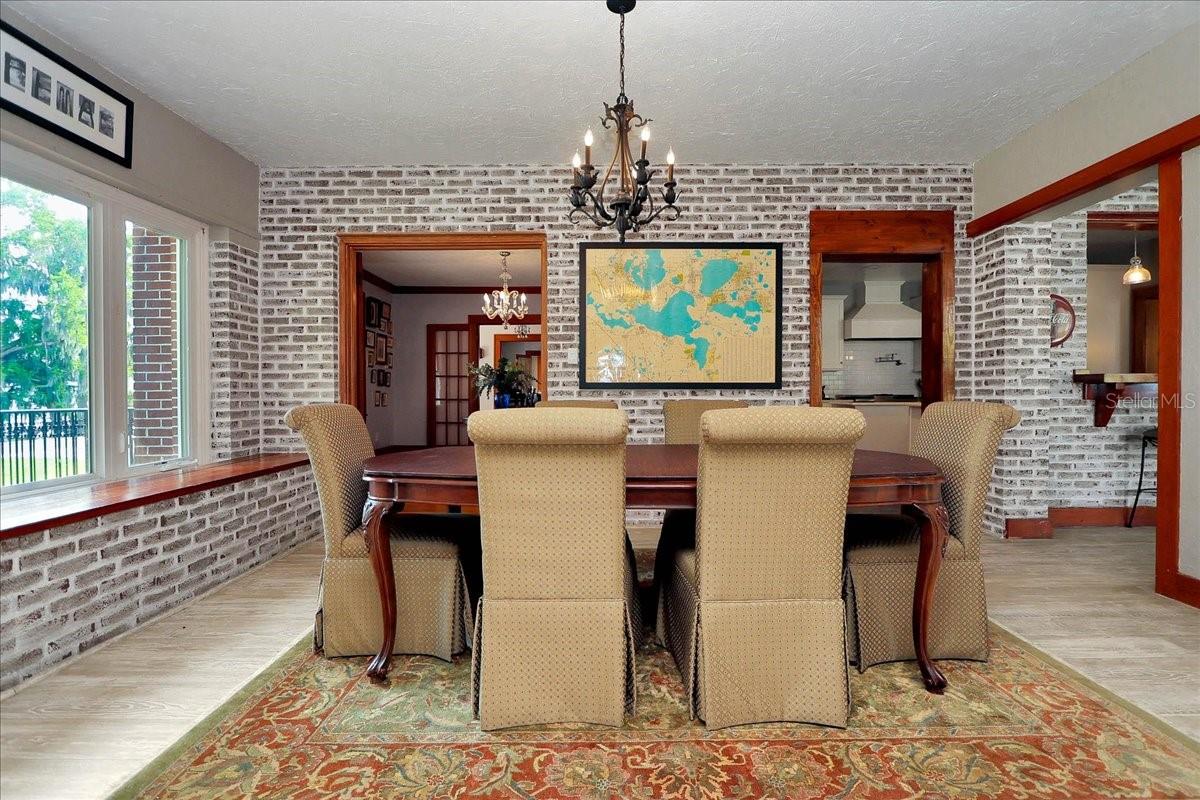 LEESBURG PALMORA PARK - Residential