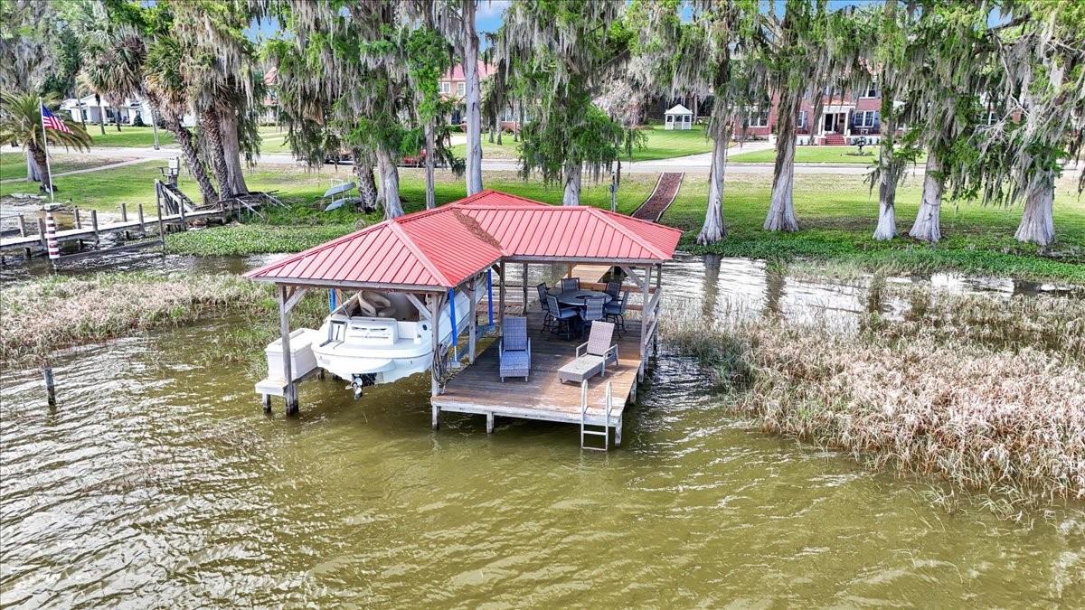 LEESBURG PALMORA PARK - Residential