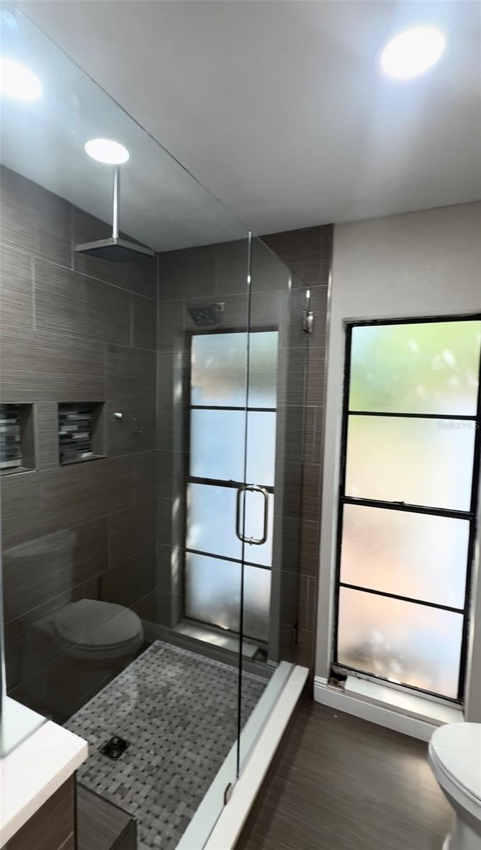 MORAN GROVES - Residential
