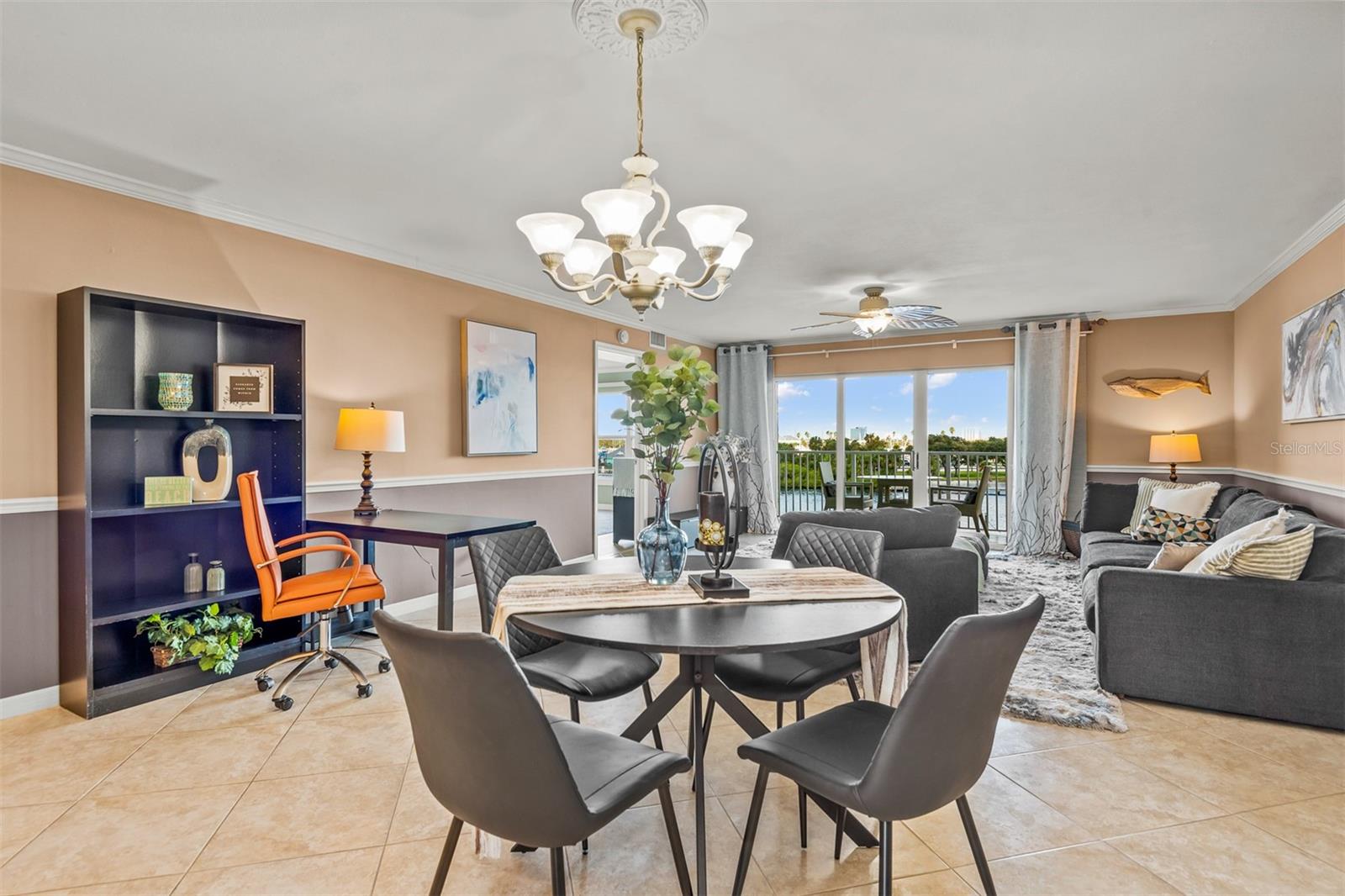 MARINA POINT HARBOR PH 01 CONDO - Residential