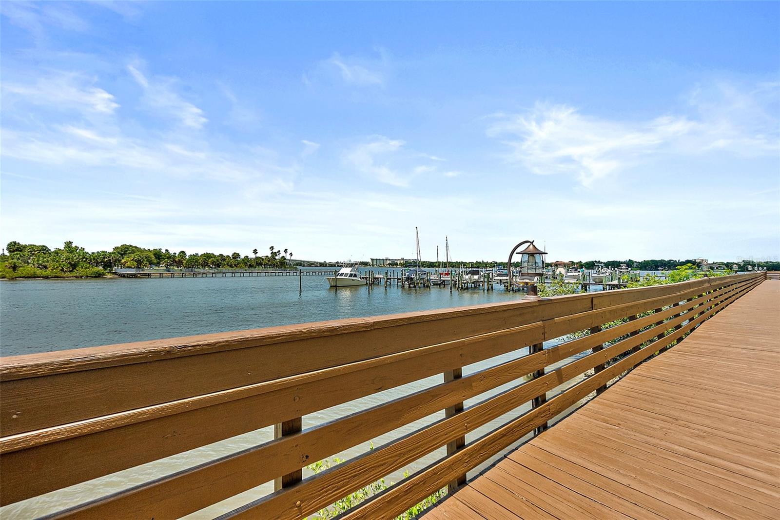 MARINA POINT HARBOR PH 01 CONDO - Residential