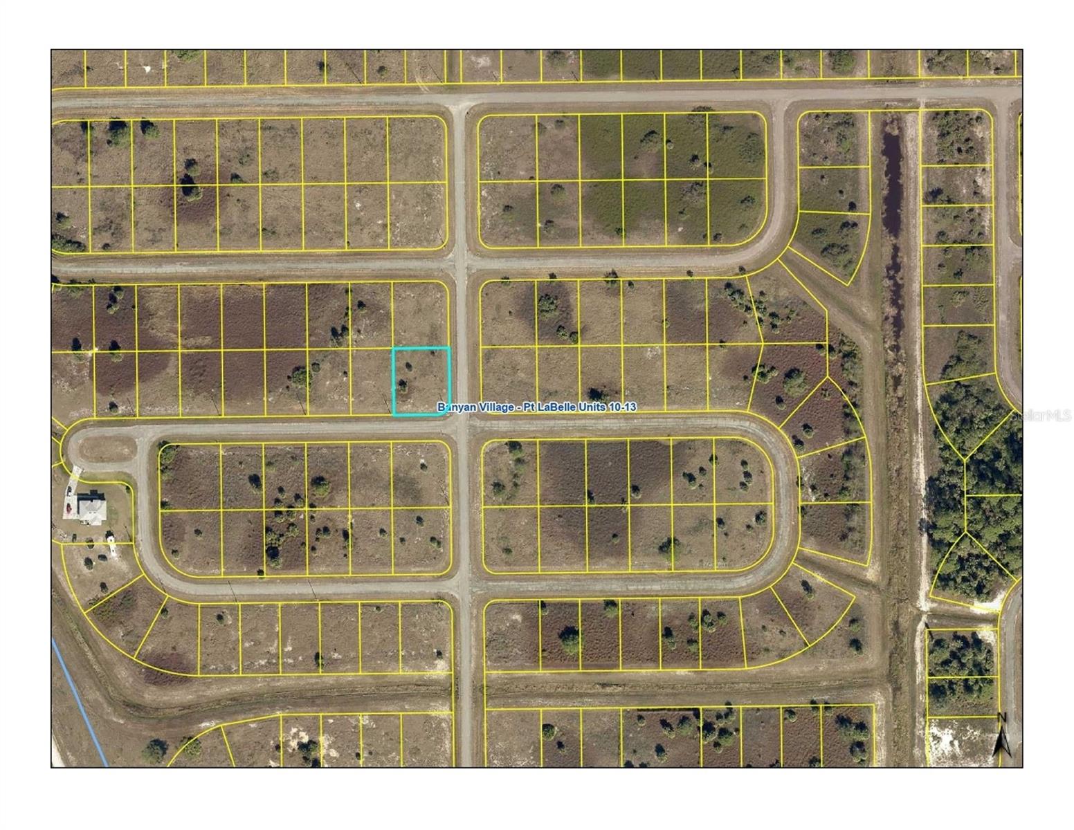 SELLER MOTIVATED - OWNER FINANCING AVAILABLE 
Great corner lot in subdivision of Banyan Village in LaBelle, FL. Just west of Lake Okeechobee.