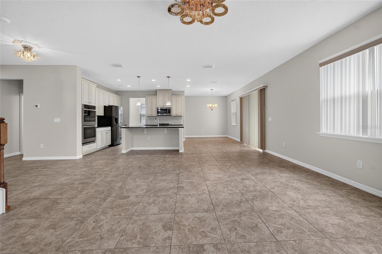 LUCAYA LAKE CLUB PH 3 - Residential