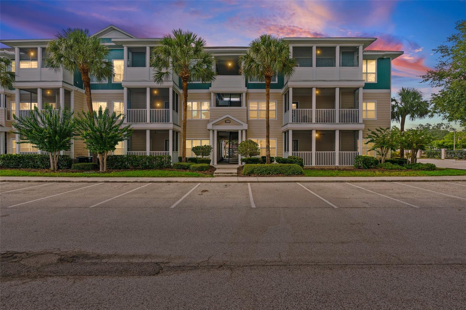 THE PALMS OF CORTEZ - Residential