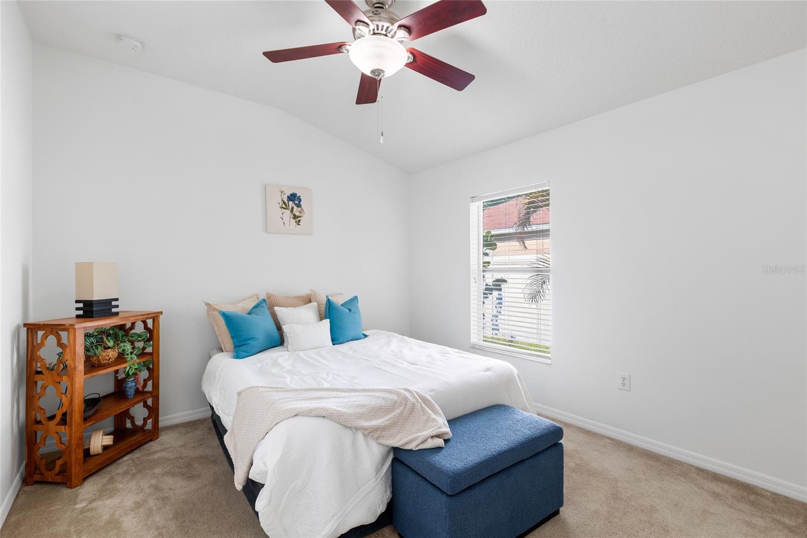 IVY LAKE ESTATES - Residential