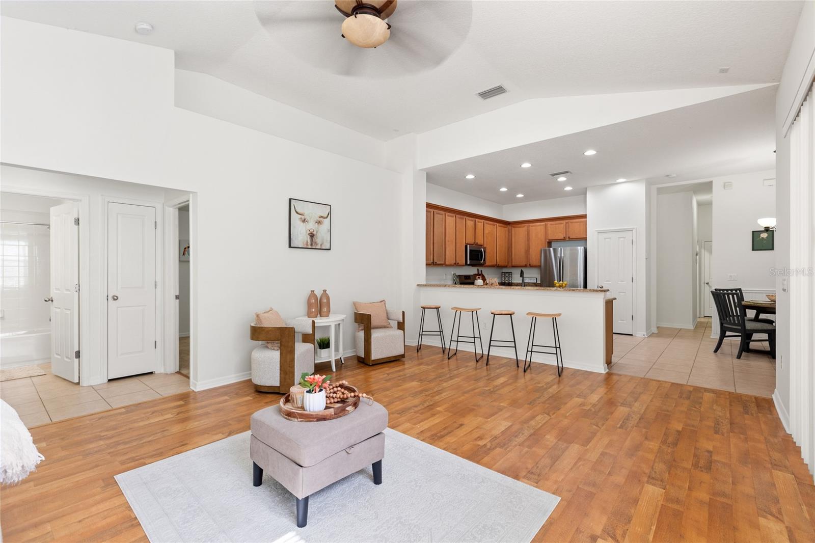 IVY LAKE ESTATES - Residential