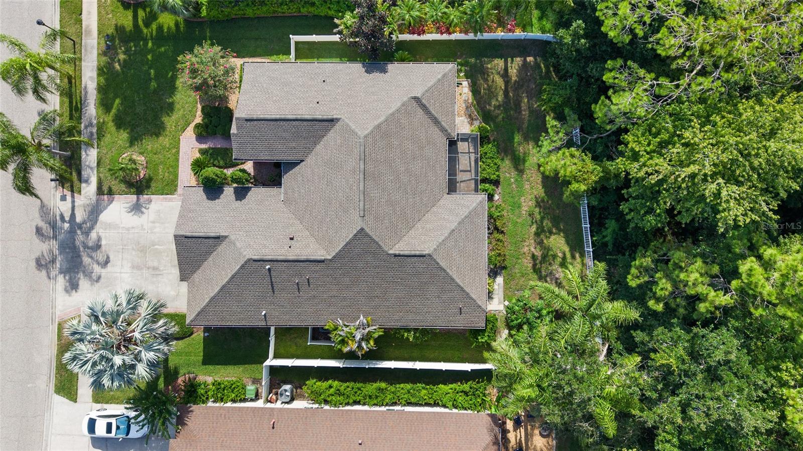IVY LAKE ESTATES - Residential