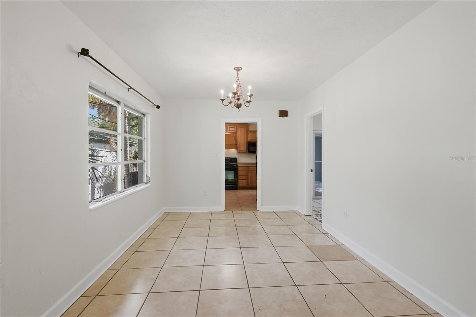 EDGEWATER - Residential