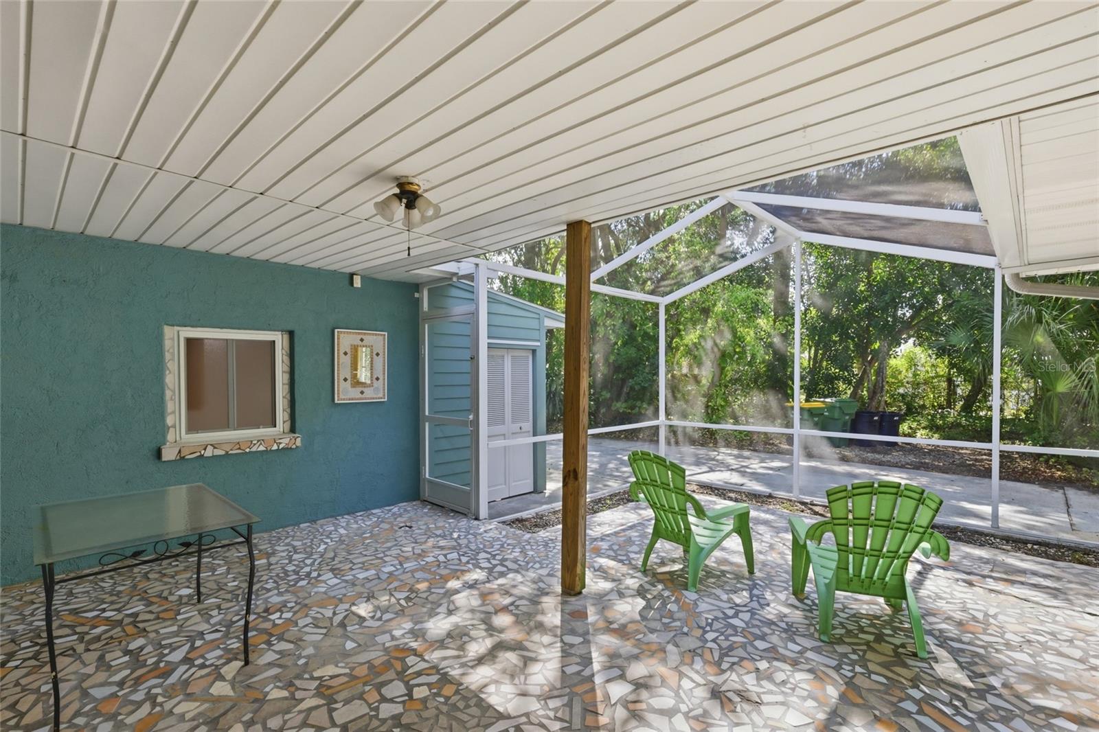 EDGEWATER - Residential