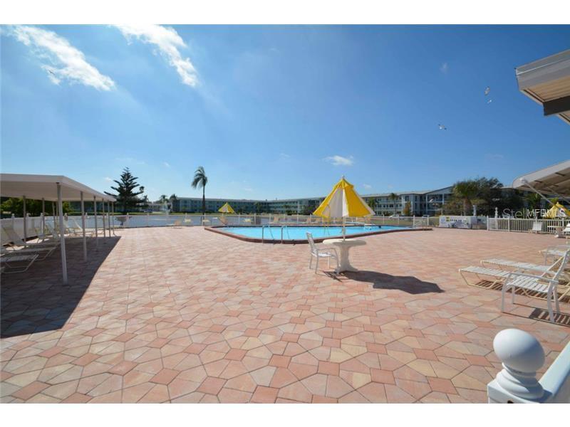 TOWN APTS CONDO - Residential