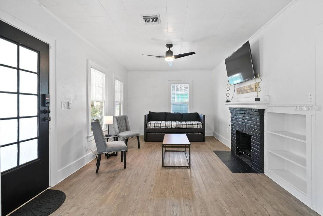 JACOB A HOLLENBECKS SUB - Residential Income