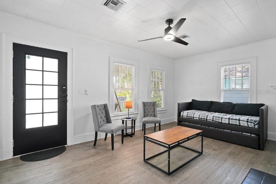 JACOB A HOLLENBECKS SUB - Residential Income