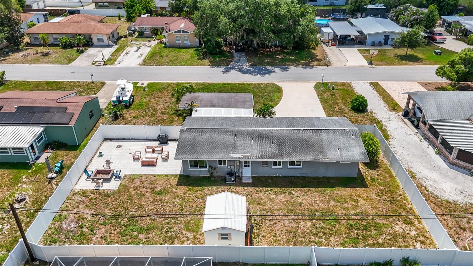 LAKE SARASOTA - Residential
