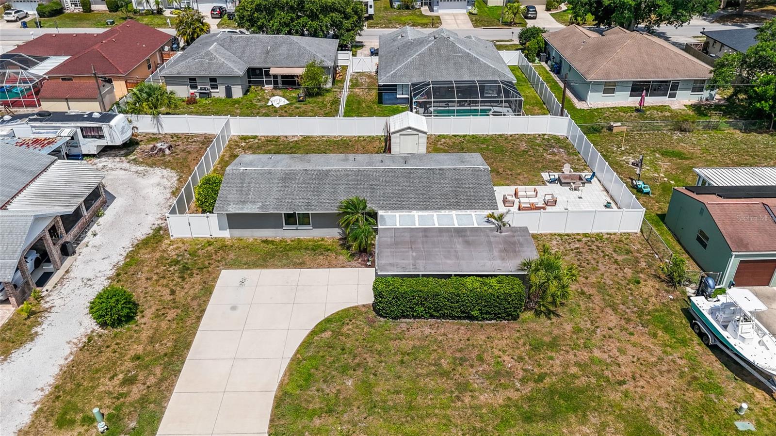 LAKE SARASOTA - Residential