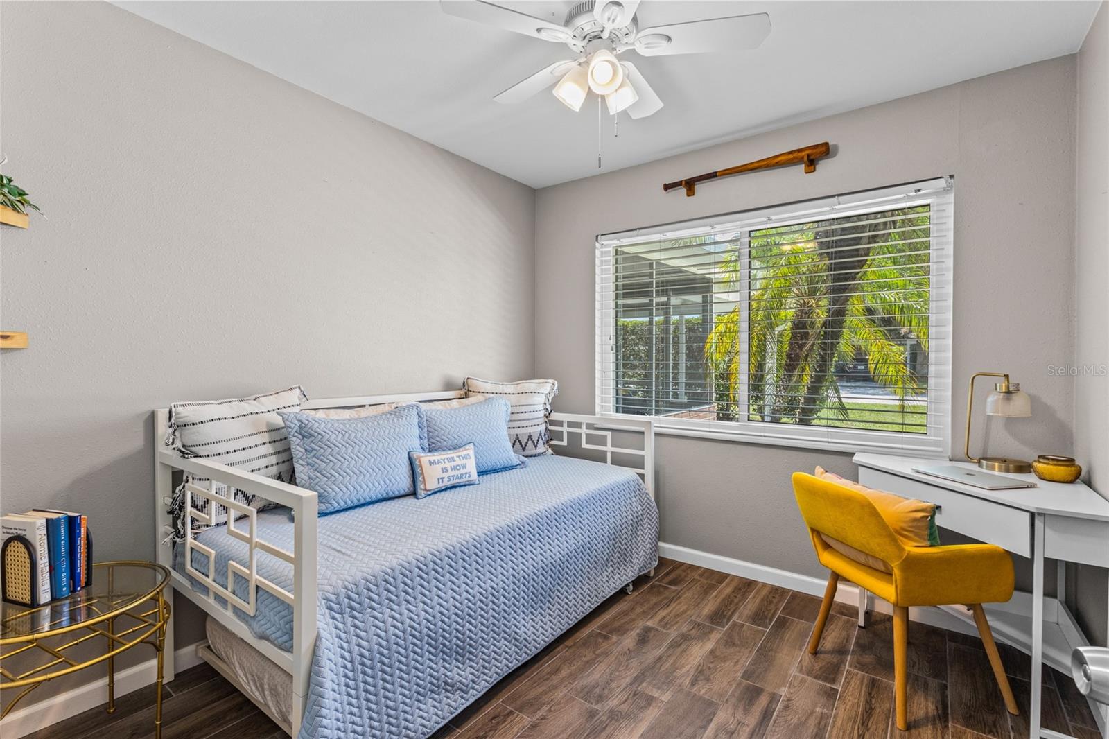 LAKE SARASOTA - Residential