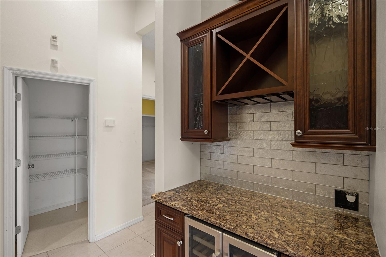 TAMPA PALMS AREA 2 UNIT 7C - Residential