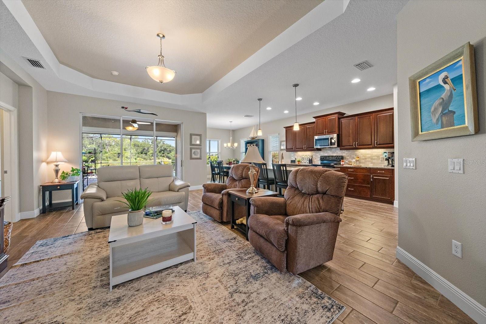 THE RIDGE AT CROSSING CREEK - Residential