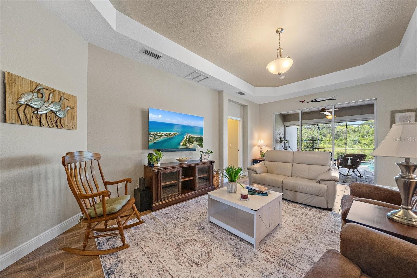 THE RIDGE AT CROSSING CREEK - Residential