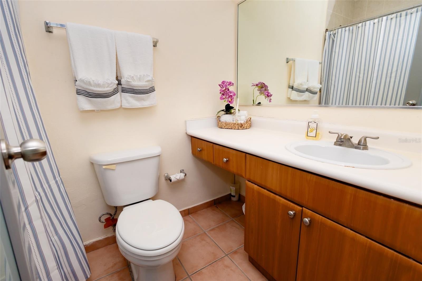 VILLAS DEL MAR BEACH RESORT - Residential Lease