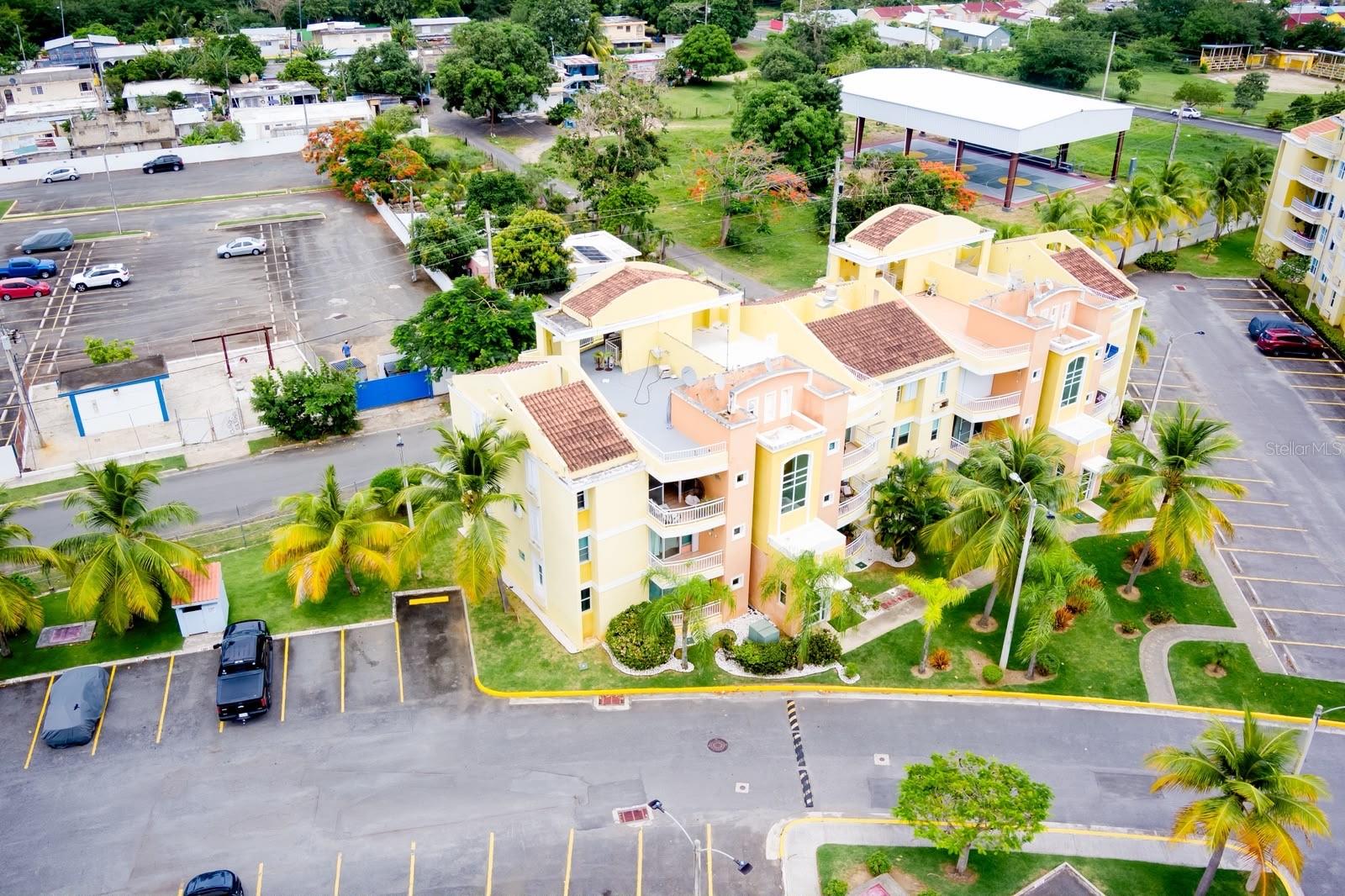 VILLAS DEL MAR BEACH RESORT - Residential Lease