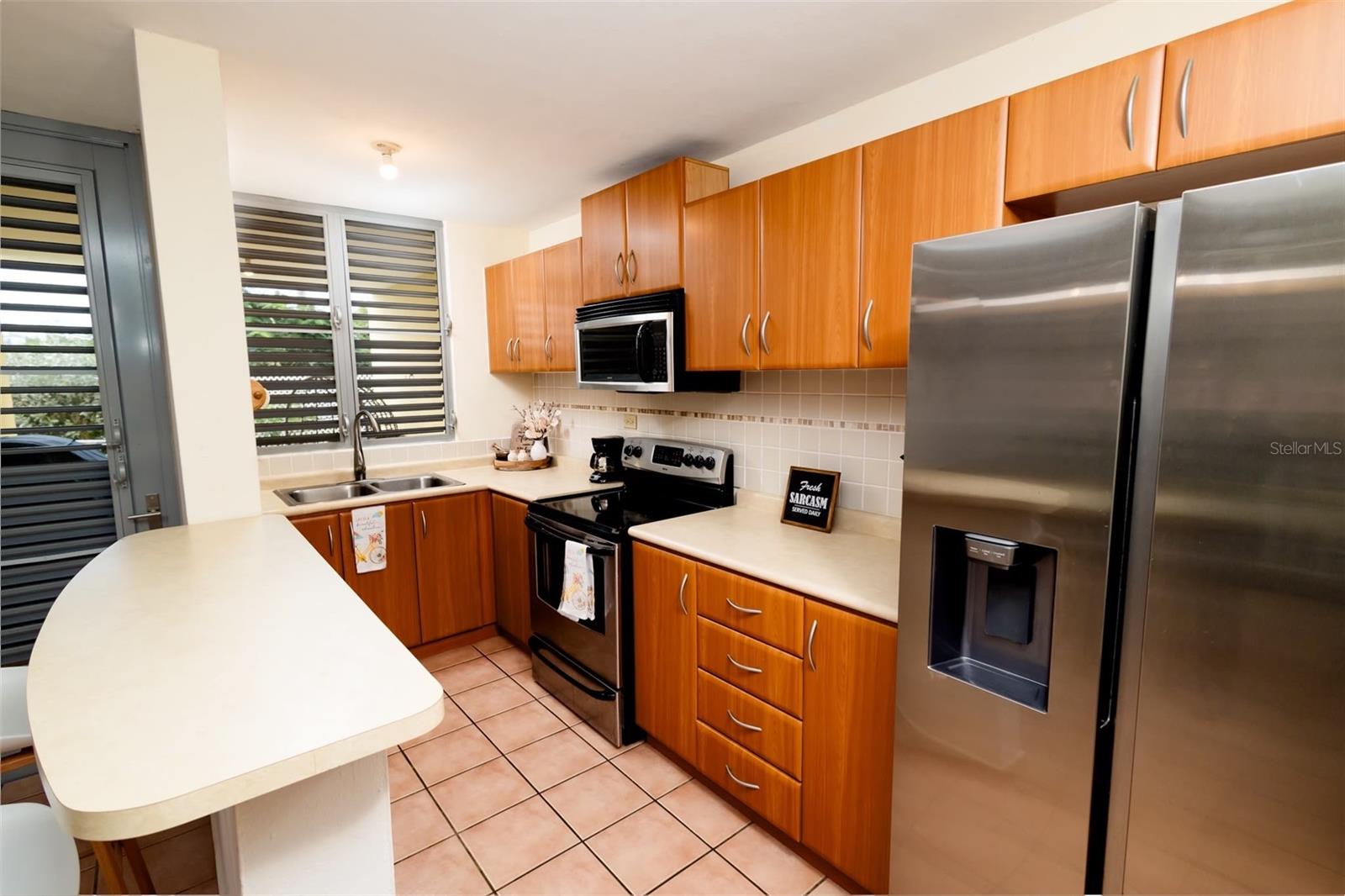 VILLAS DEL MAR BEACH RESORT - Residential Lease