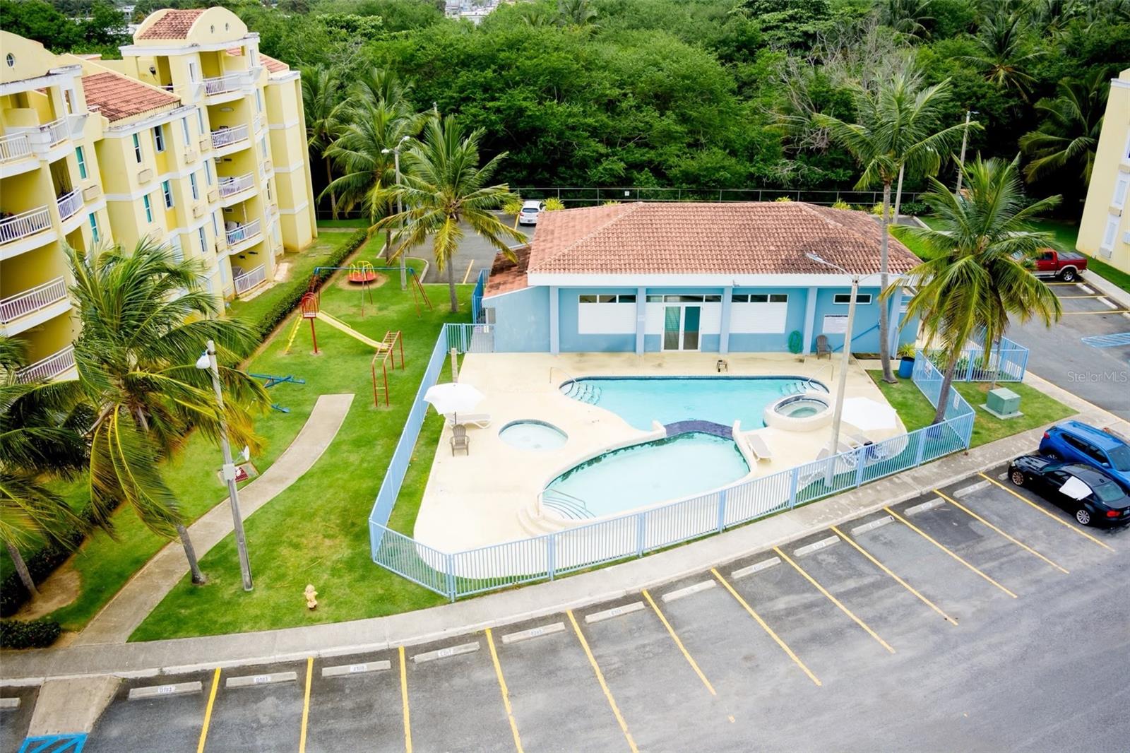 VILLAS DEL MAR BEACH RESORT - Residential Lease