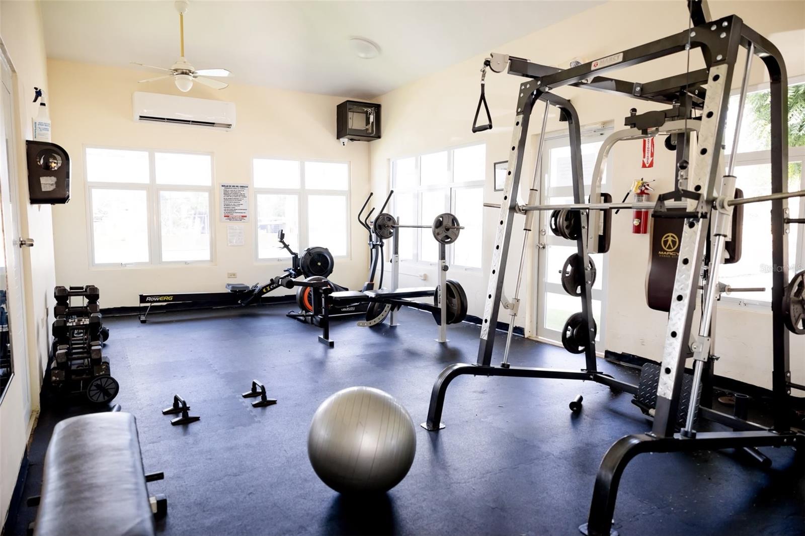 VILLAS DEL MAR BEACH RESORT - Residential Lease