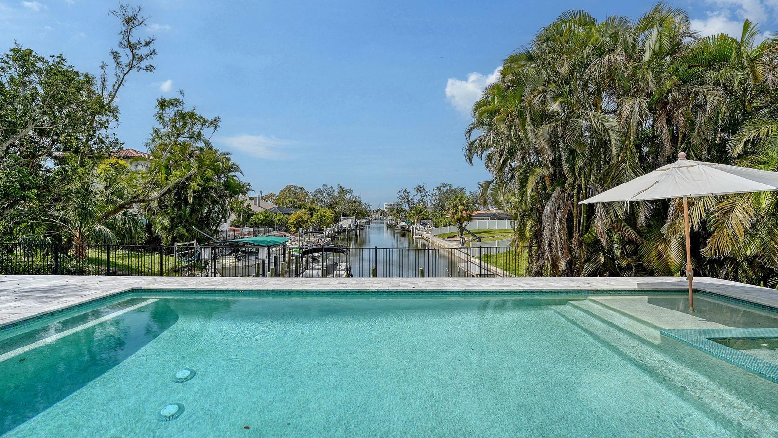 1206 - AQUALANE ESTATES 3RD UNIT - Residential