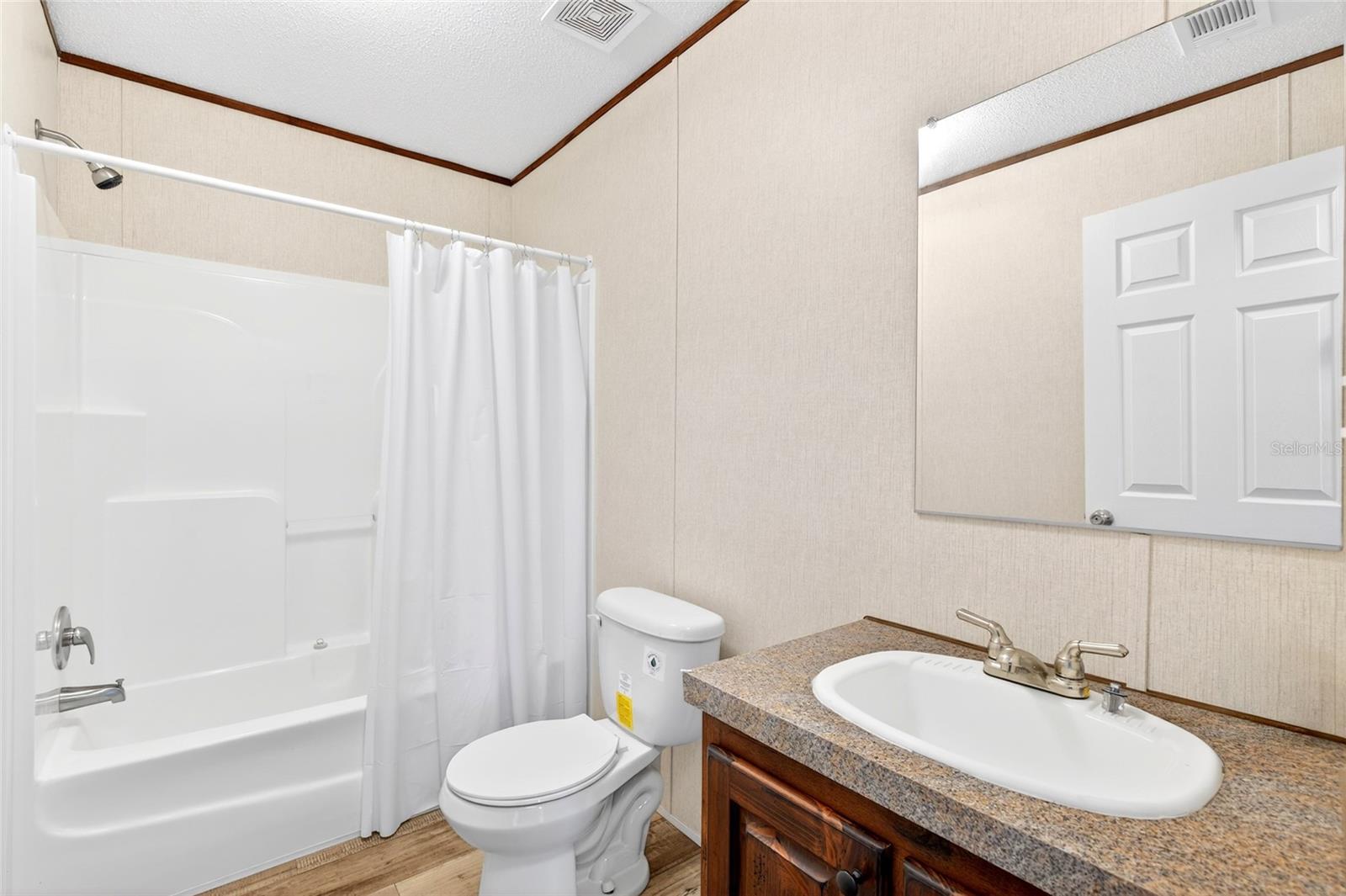 SILVER SPRINGS - Residential