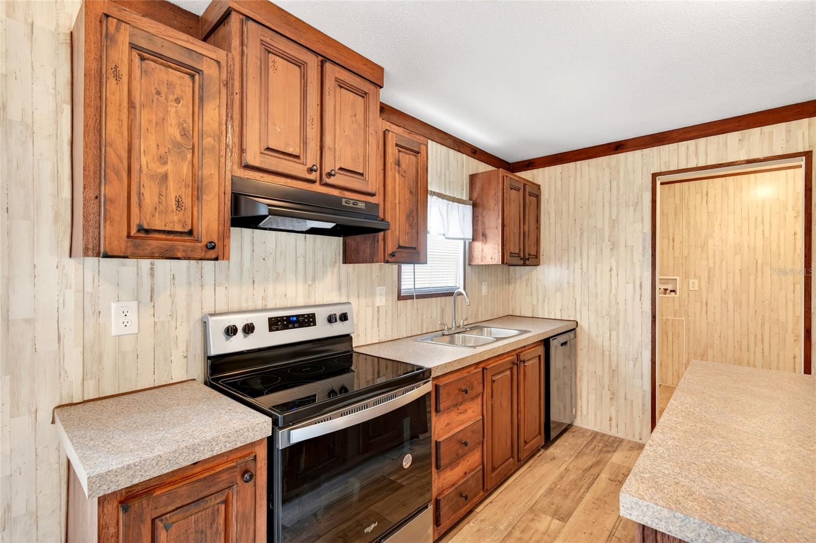 SILVER SPRINGS - Residential