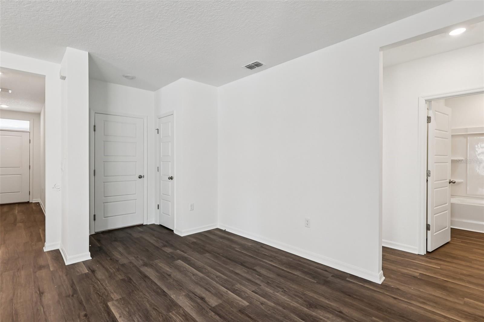 CASCADES PHASE 3 - Residential