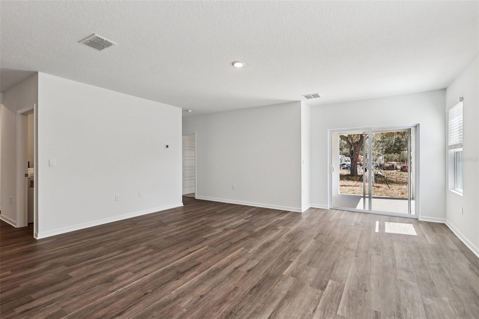 CASCADES PHASE 3 - Residential
