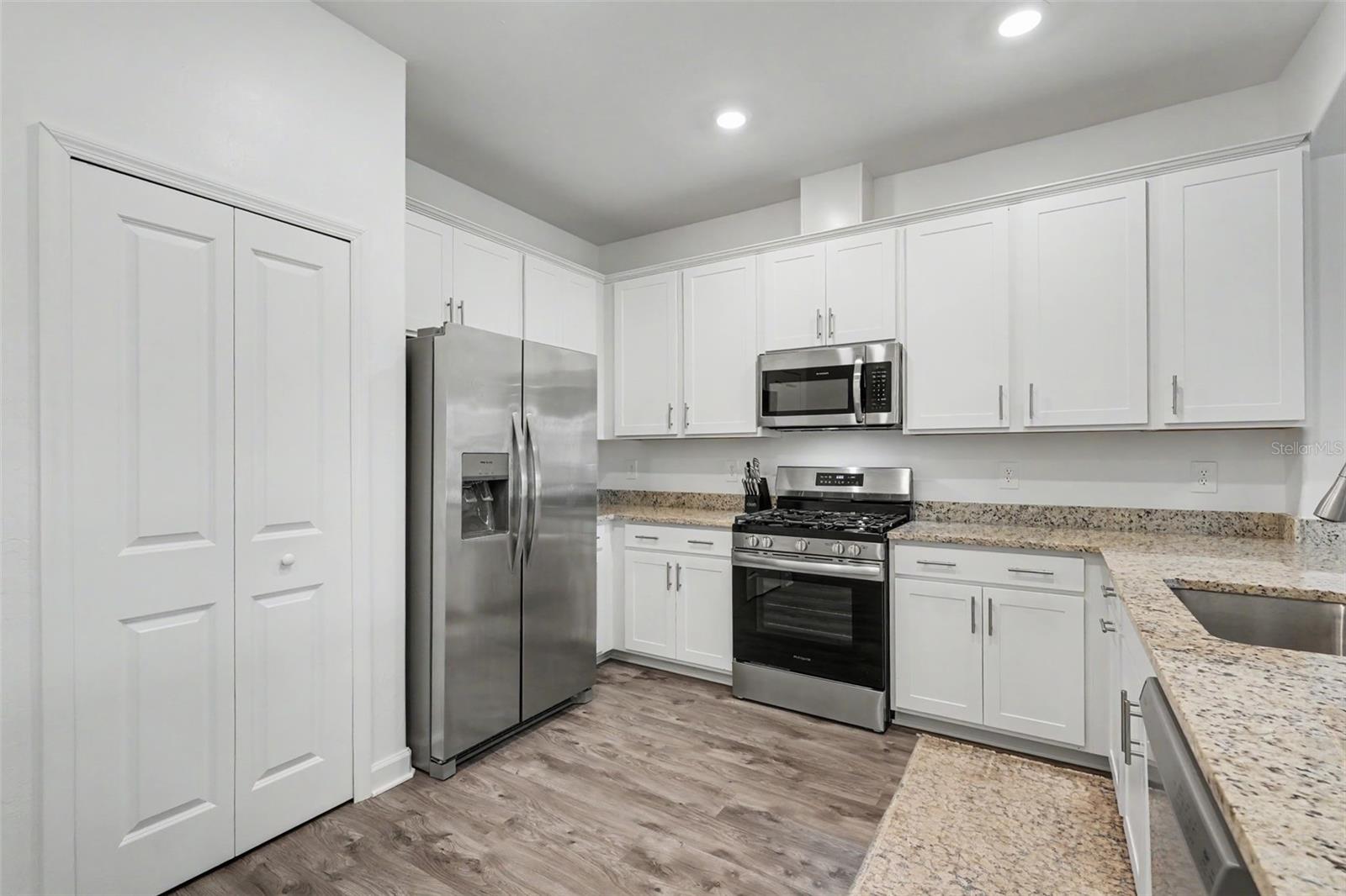 LORRAINE LAKES PH IIA - Residential