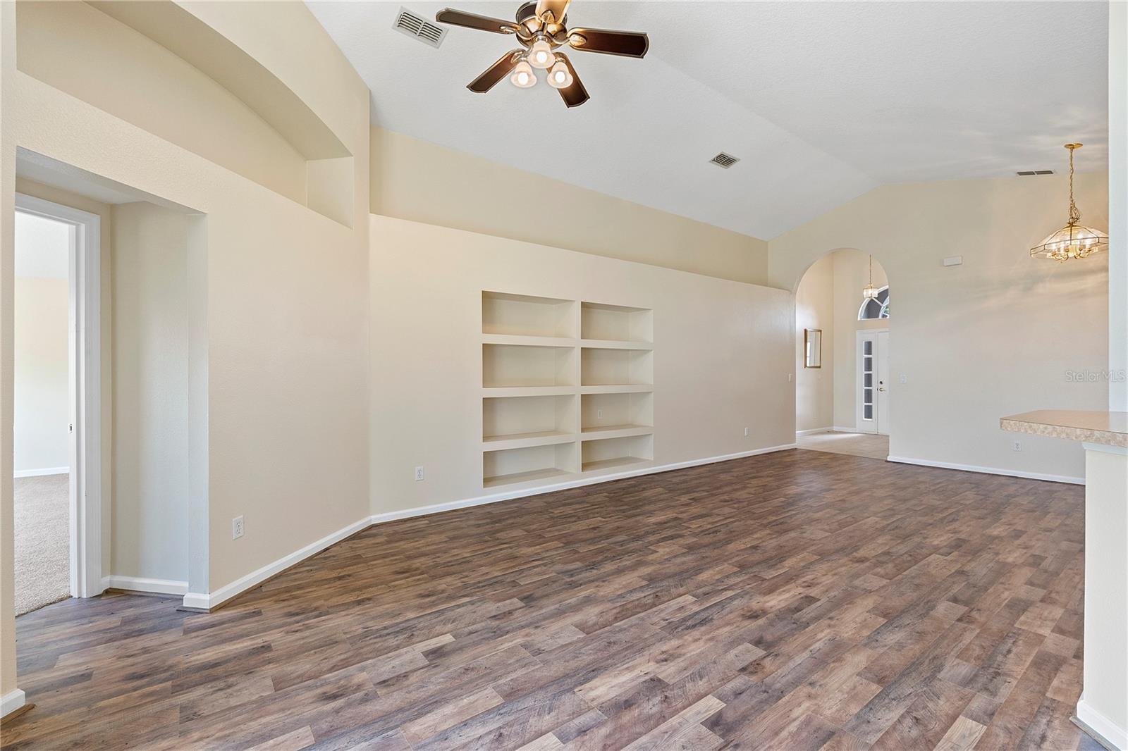 MISSION PARK - Residential