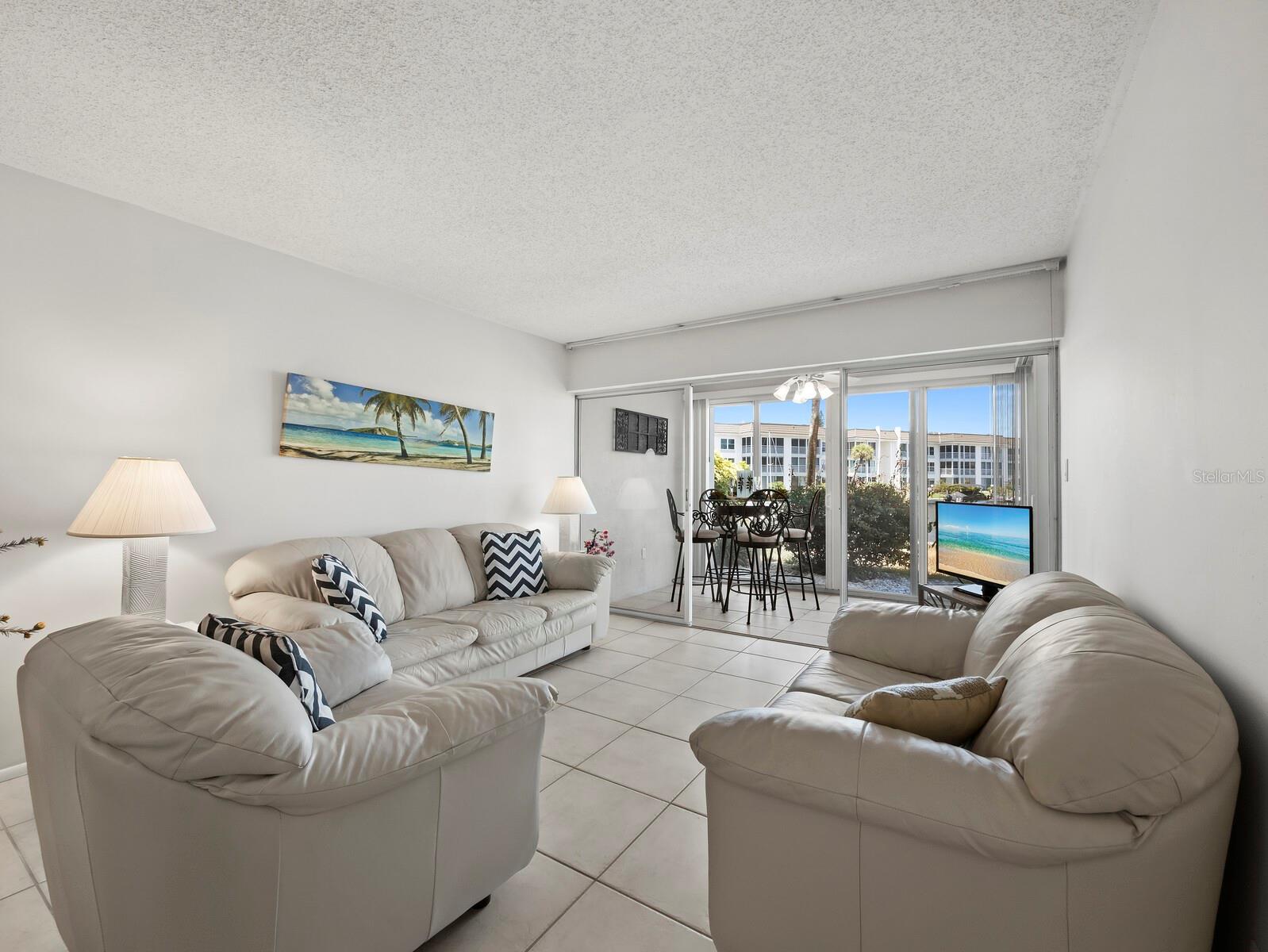 LONGBOAT HARBOUR - Residential