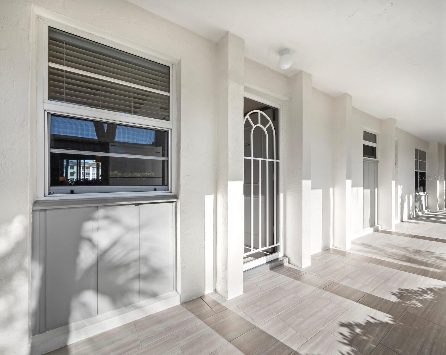 LONGBOAT HARBOUR - Residential