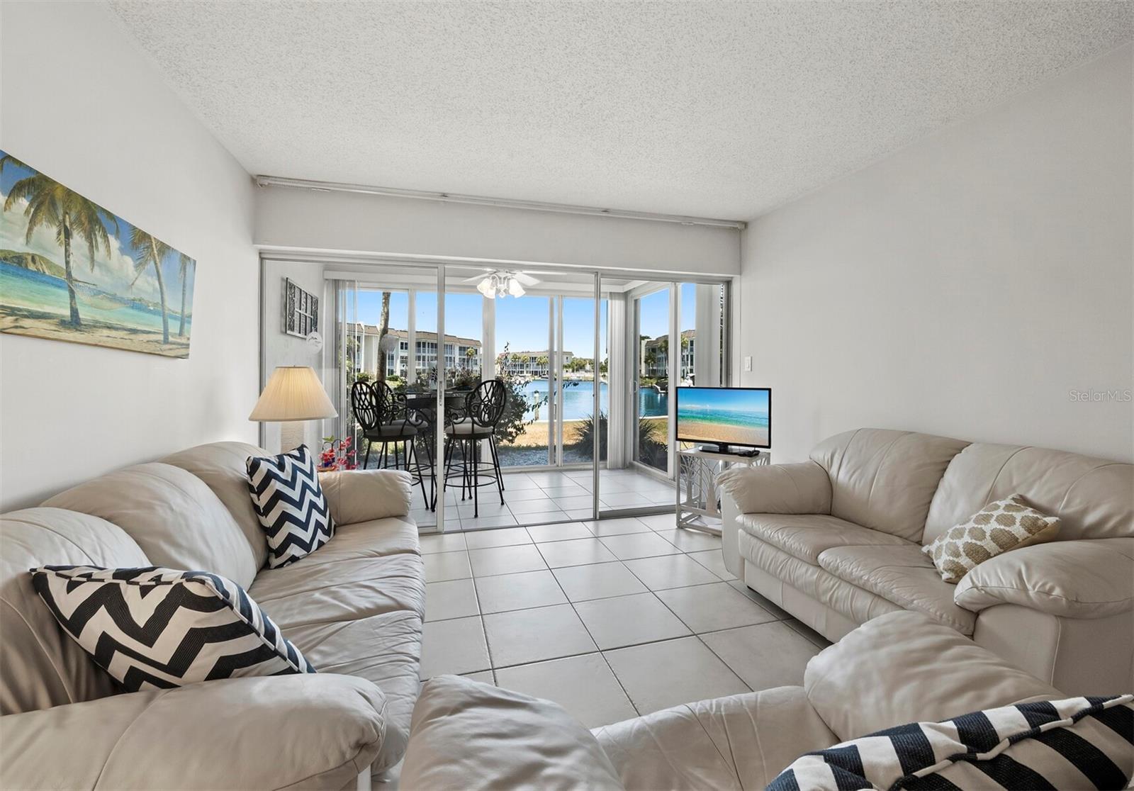 LONGBOAT HARBOUR - Residential