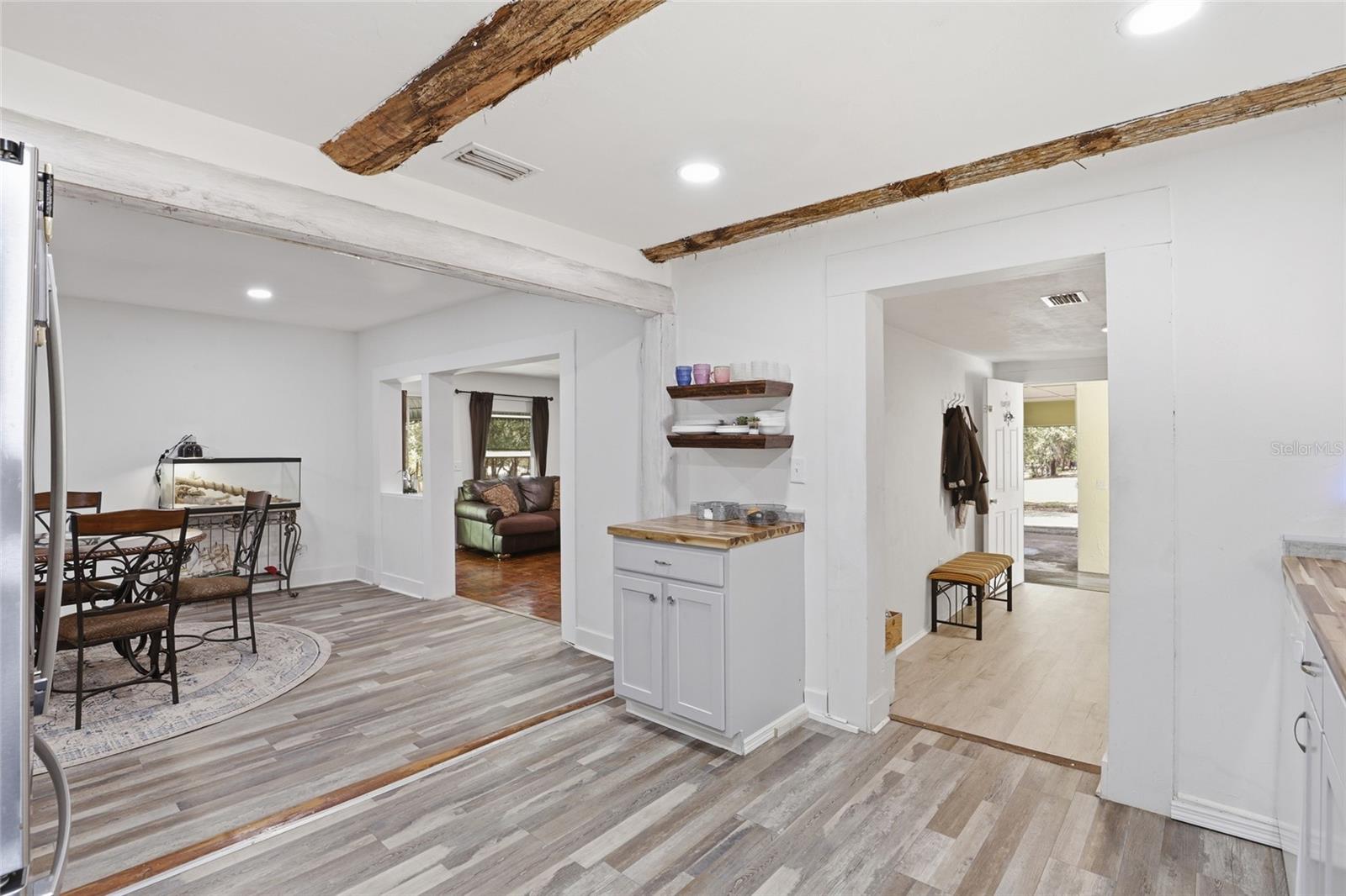 G M WHETSTONE ESTATE ADD TO H S - Residential