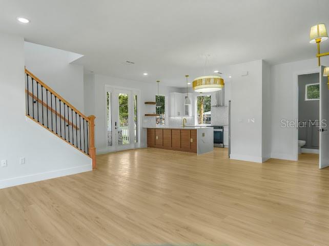 OAKLAND TOWN - Residential