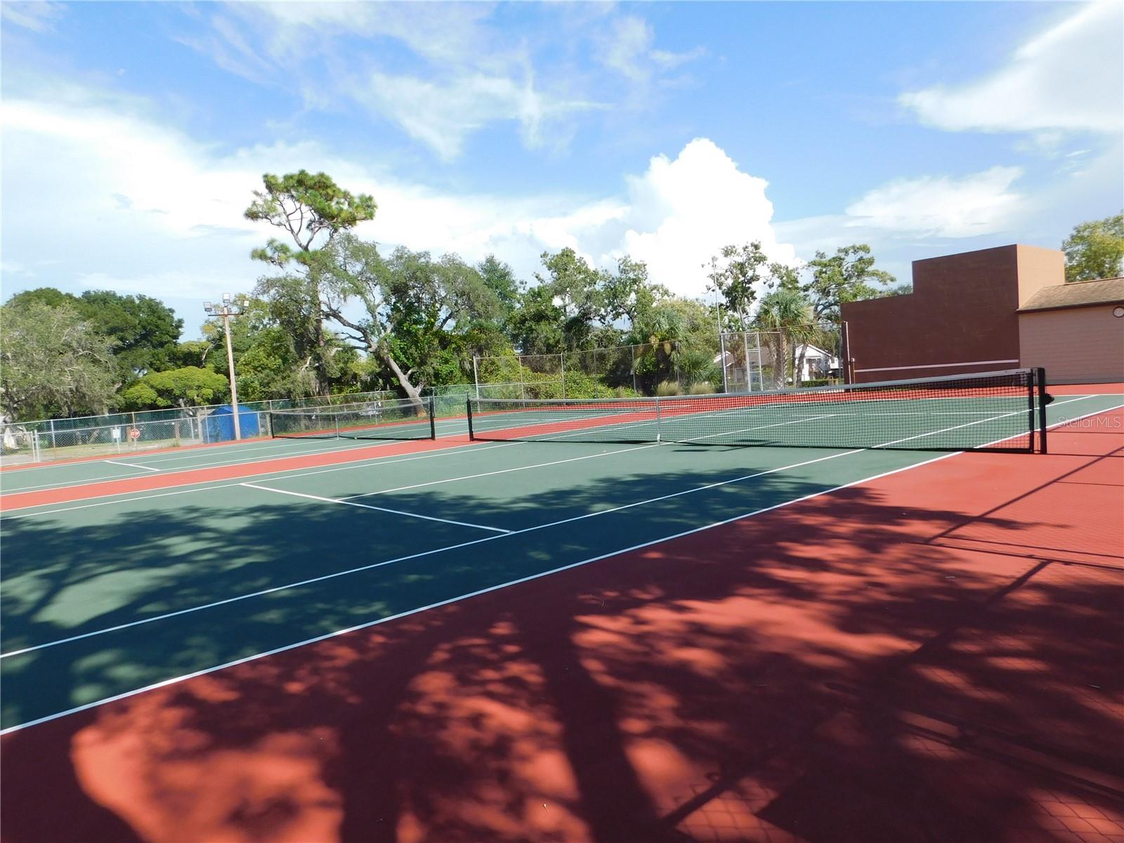 BEACON WOODS VILLAGE - Residential